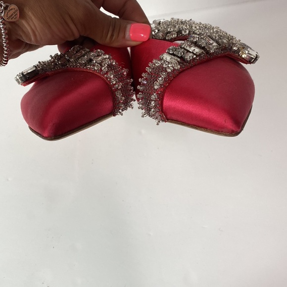 The Iconic Floret Mule
by Paula Cademartori - Picture 6 of 9